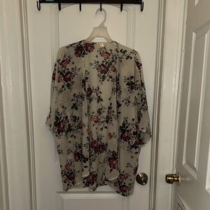Dizzy Gal Cream Kimono with Pink and Burgundy Floral Print